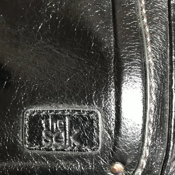THE SAK Women's Ventura Convertible Backpack/Messenger Bag - Picture 4 of 9